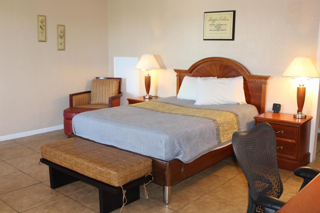 Ans Inn & Suites Winchester Buitenkant foto