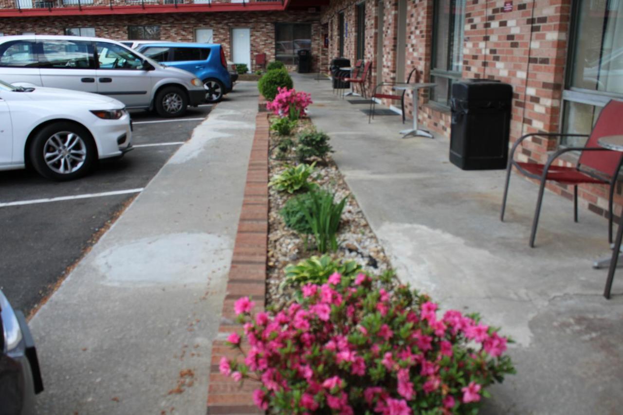 Ans Inn & Suites Winchester Buitenkant foto